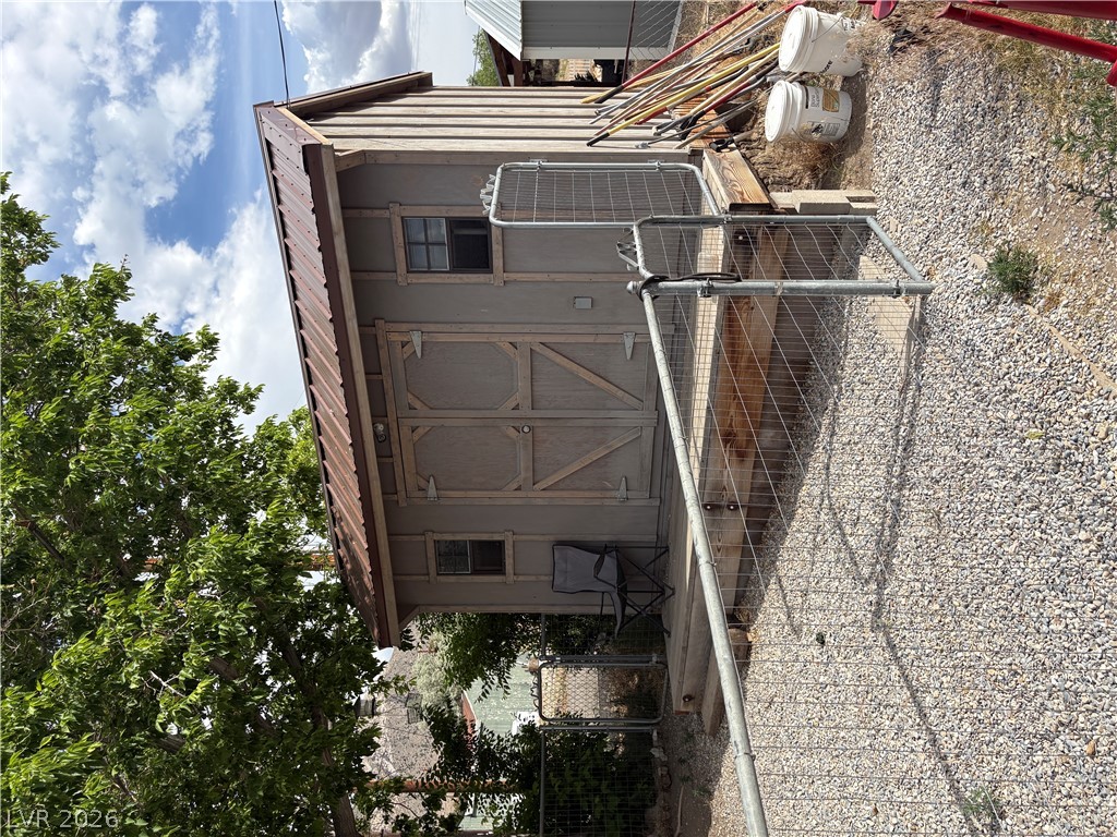 6 North Third Street Property Photo 2