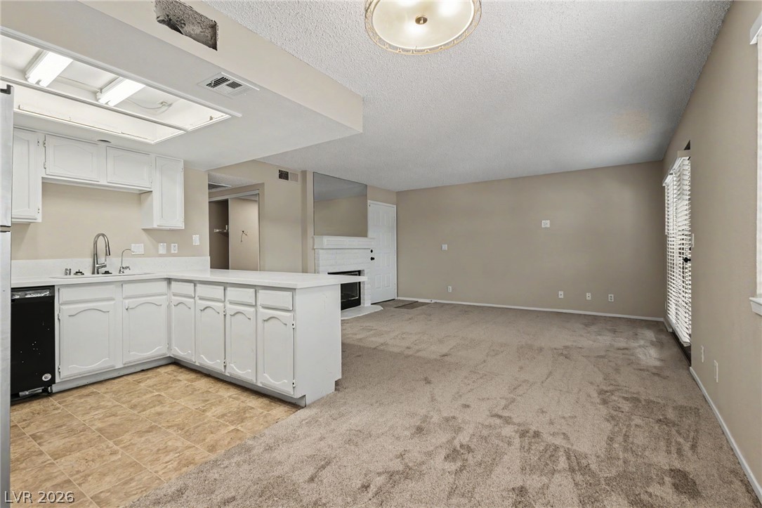 4340 Sanderling Circle 76 Property Photo 4