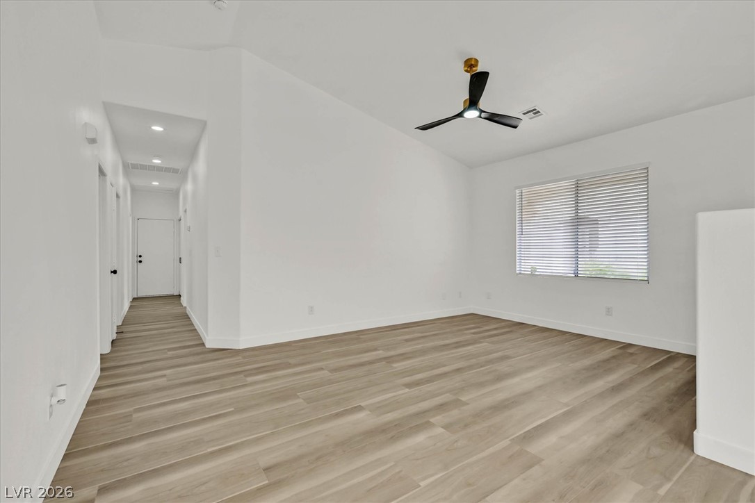 1480 Summer Glow Avenue Property Photo 6