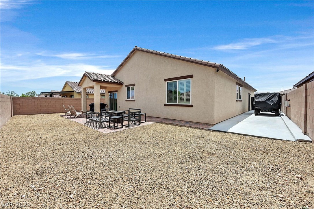 7526 Campbell Ranch Avenue Property Photo 26