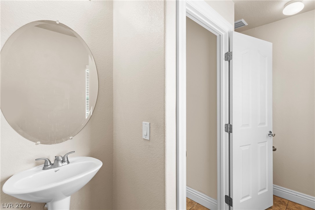 1348 Cedar Berry Court Property Photo 11