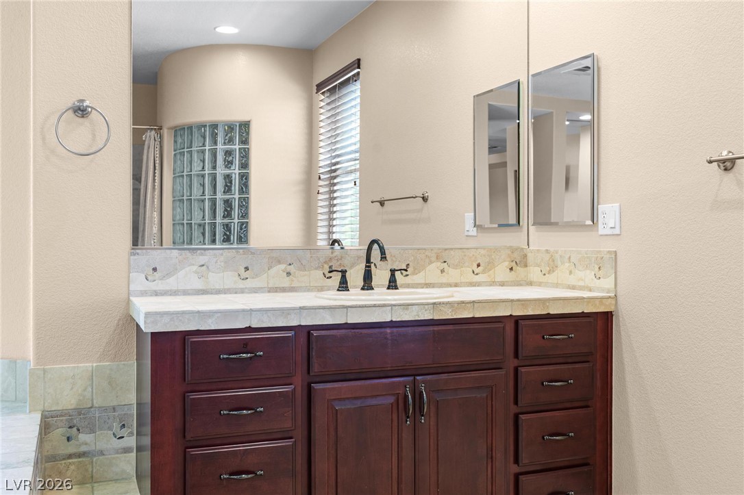 2982 Hammerwood Drive Property Photo 49