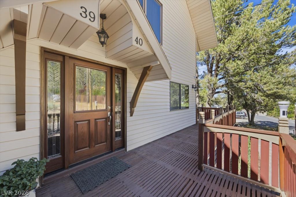 3940 White Fir Way Property Photo 7
