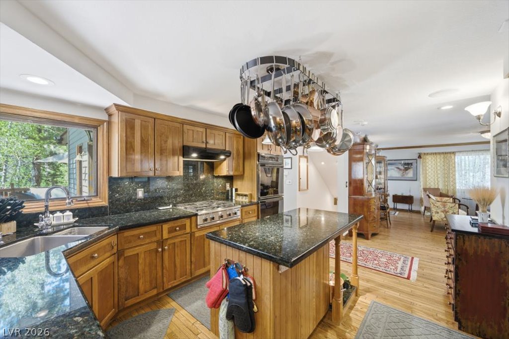 3940 White Fir Way Property Photo 16