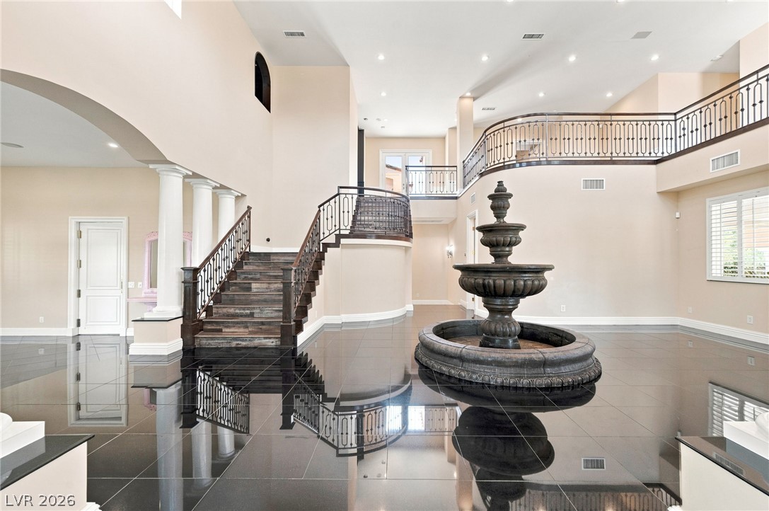 7 Rue Promenade Way Property Photo 22