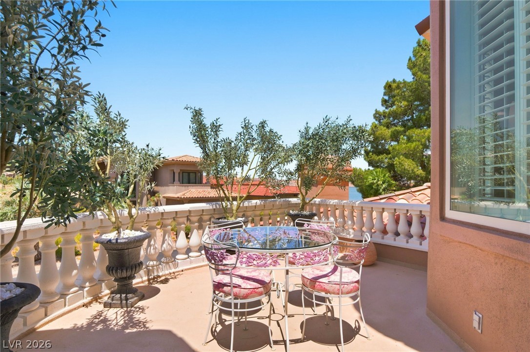 7 Rue Promenade Way Property Photo 34