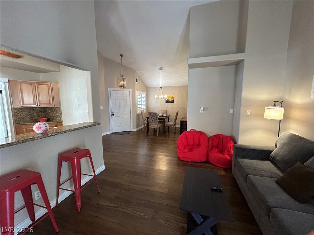 267 Westwind Road Property Photo 4