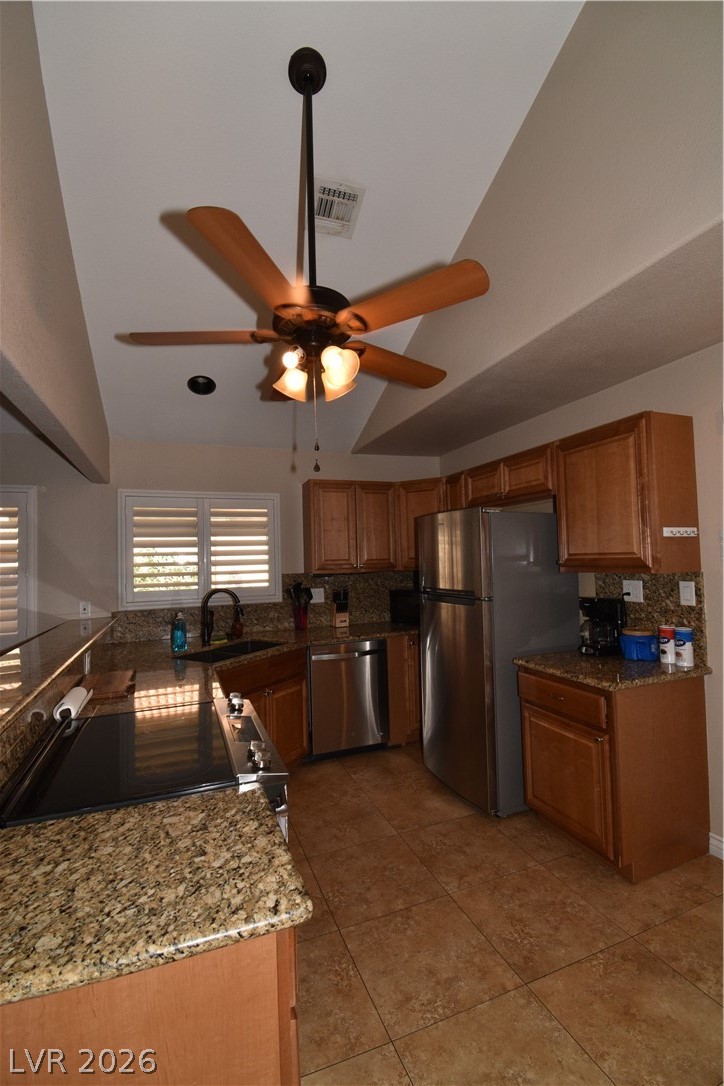 267 Westwind Road Property Photo 6