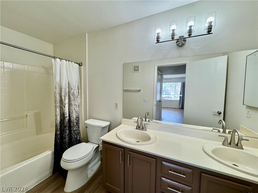 3060 Casey Drive 204 Property Photo 19