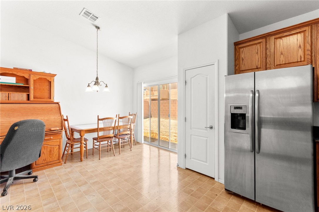 324 Sharp Edge Avenue Property Photo 16