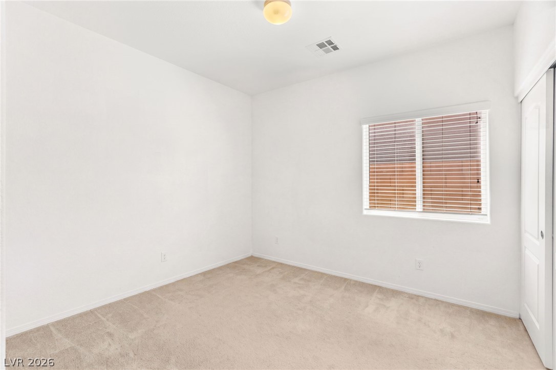 324 Sharp Edge Avenue Property Photo 24