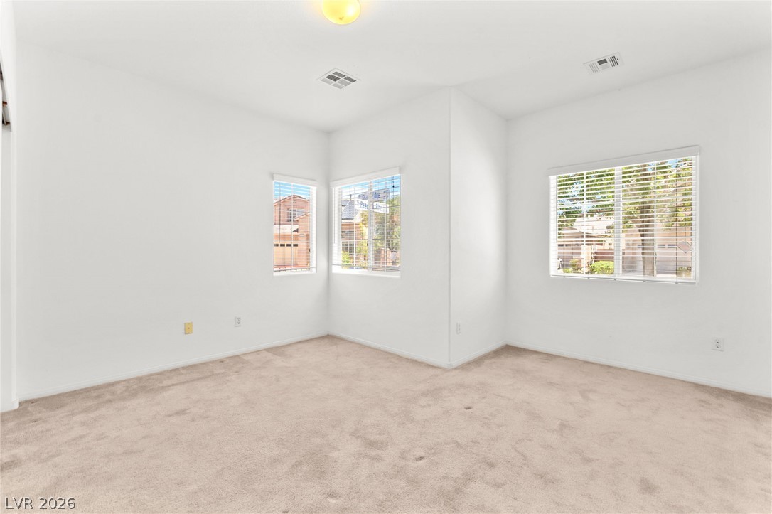 324 Sharp Edge Avenue Property Photo 31