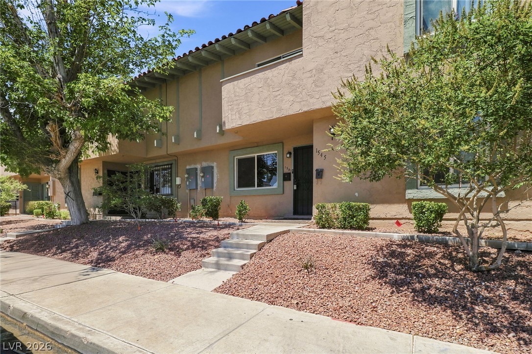1541 Saylor Way Property Photo 1