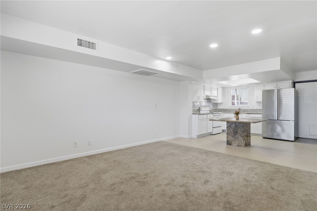 1541 Saylor Way Property Photo 4