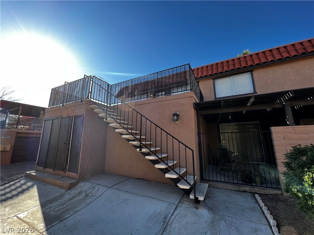 6630 Bubbling Brook Drive D Property Photo 1