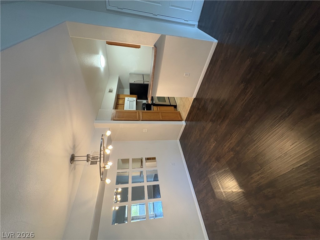 7255 West Sunset Road 2023 Property Photo 9