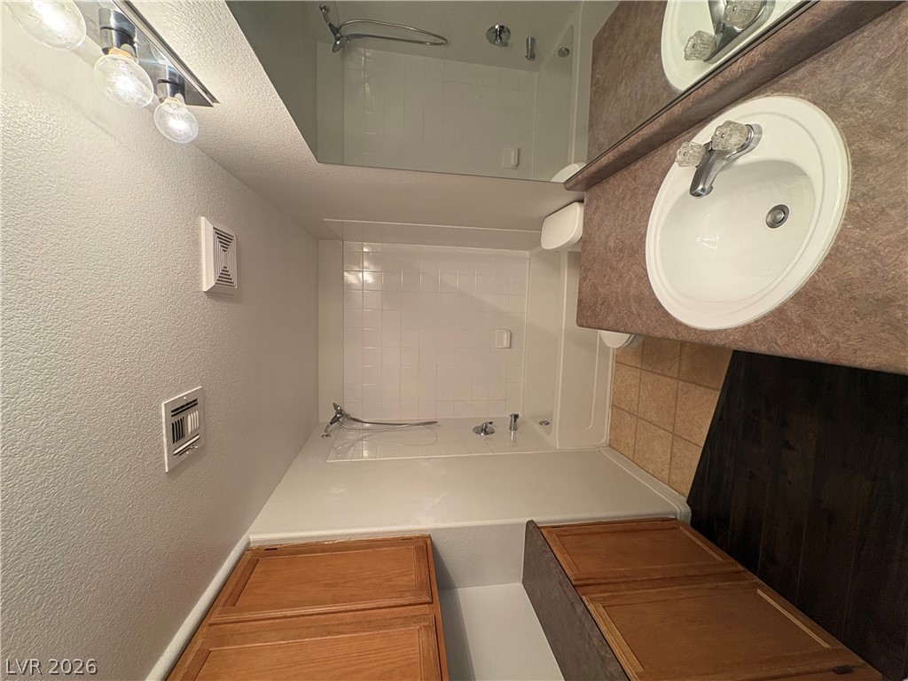 7255 West Sunset Road 2023 Property Photo 22