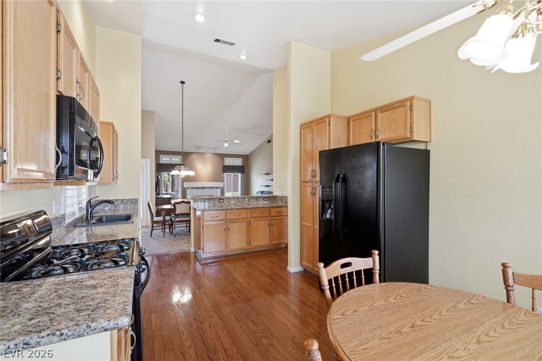 5505 Red Sun Drive Property Photo 10