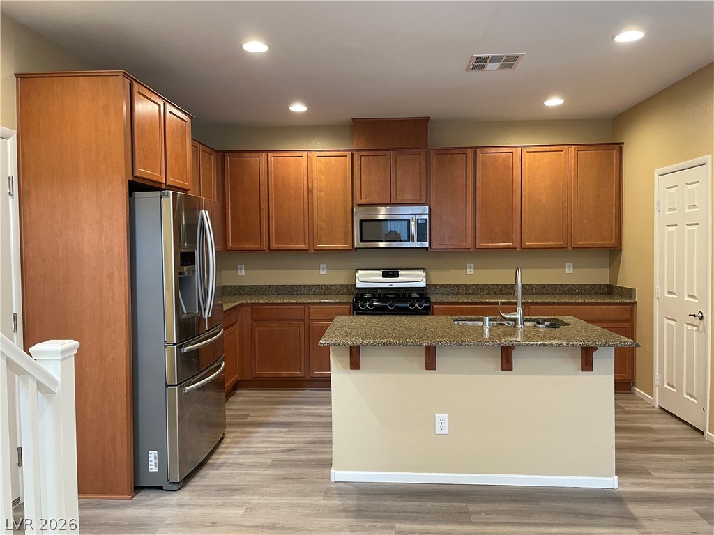 8620 Rowland Bluff Avenue Property Photo 10