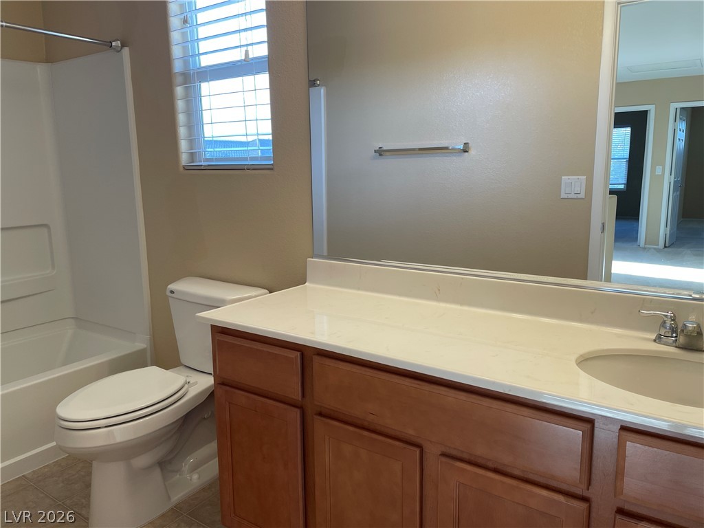 8620 Rowland Bluff Avenue Property Photo 26