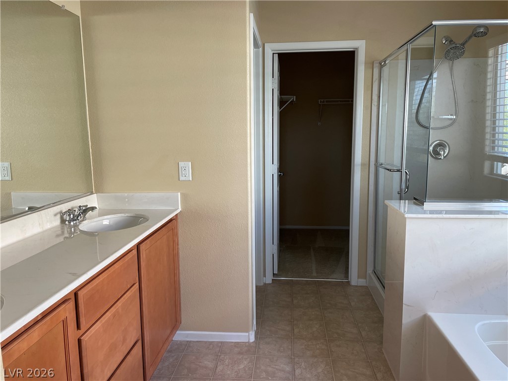 8620 Rowland Bluff Avenue Property Photo 29