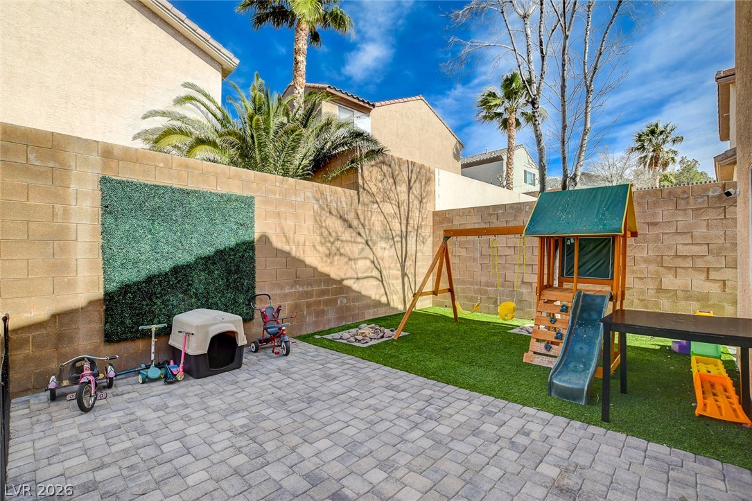 2672 Strichen Avenue Property Photo 44
