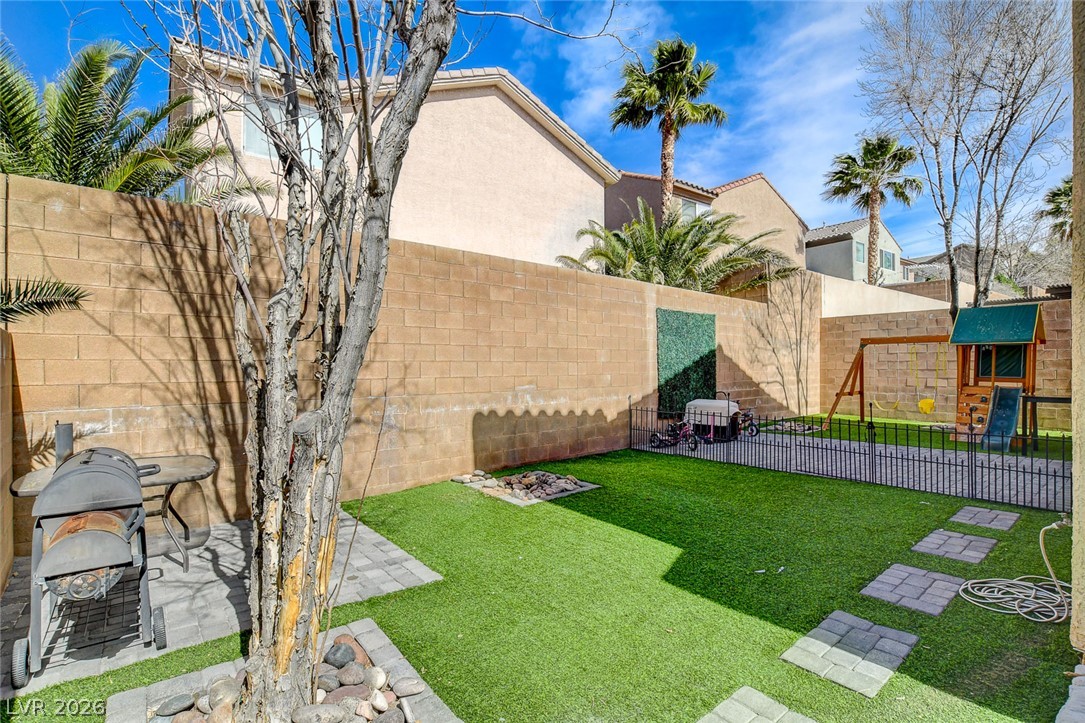 2672 Strichen Avenue Property Photo 46