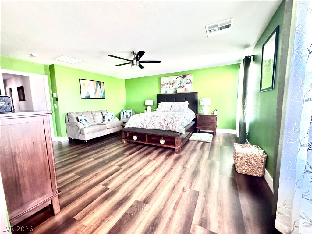 4524 Pointleaf Street Property Photo 17