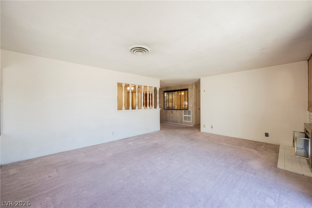 5820 Carmen Boulevard Property Photo 21