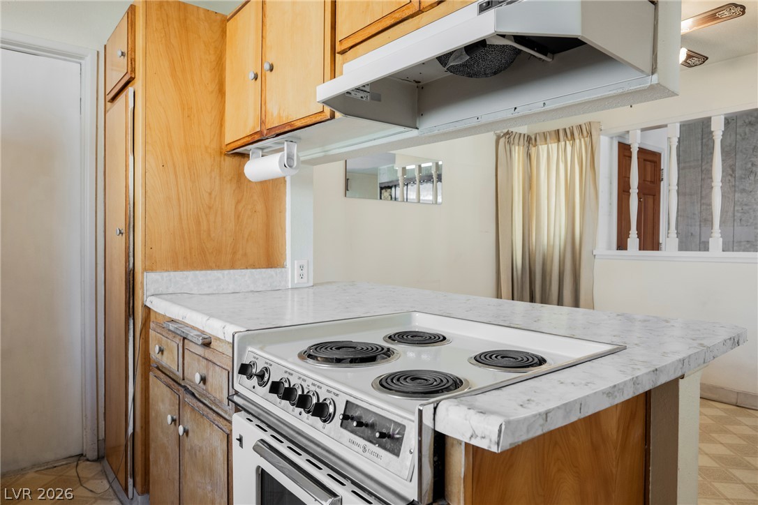 5820 Carmen Boulevard Property Photo 29
