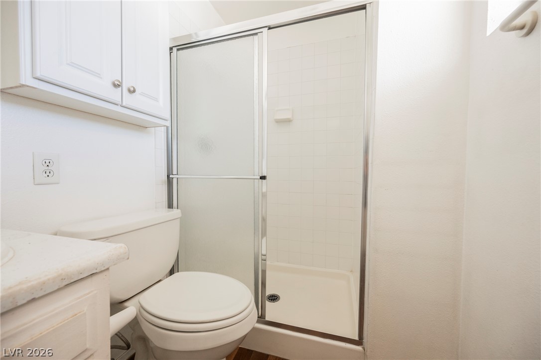 5820 Carmen Boulevard Property Photo 36