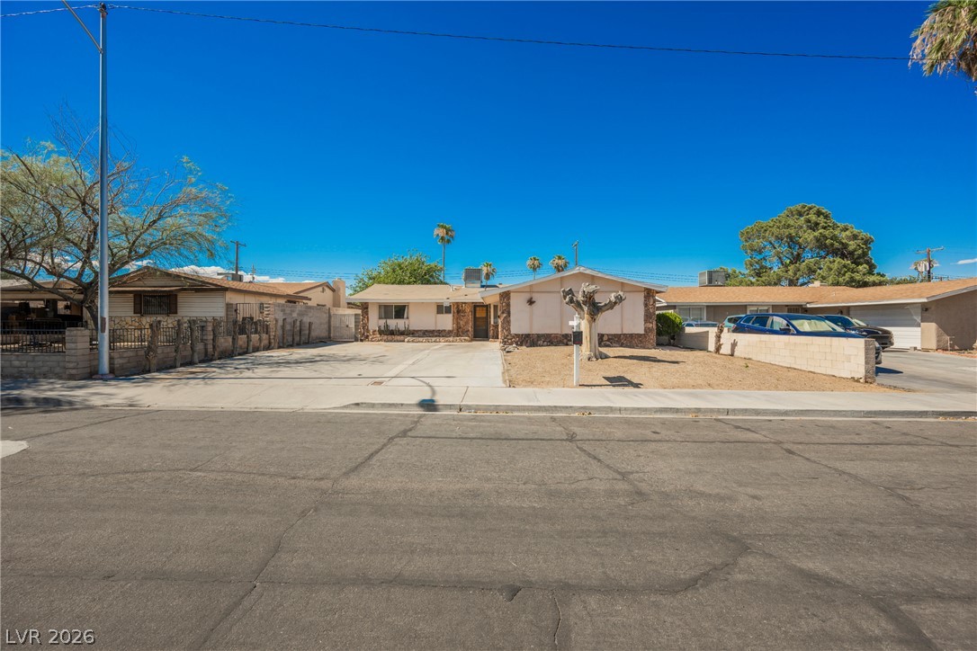 5820 Carmen Boulevard Property Photo 47