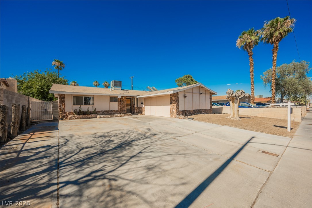 5820 Carmen Boulevard Property Photo 53