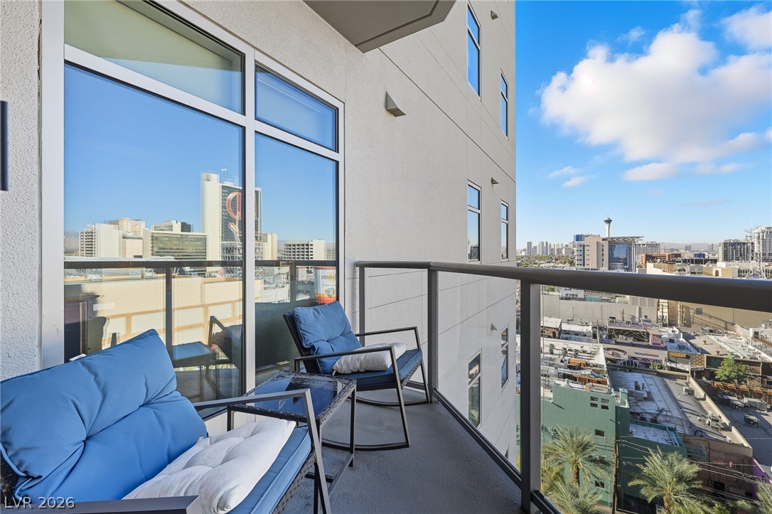 150 Las Vegas Blvd N 1114 Property Photo 20