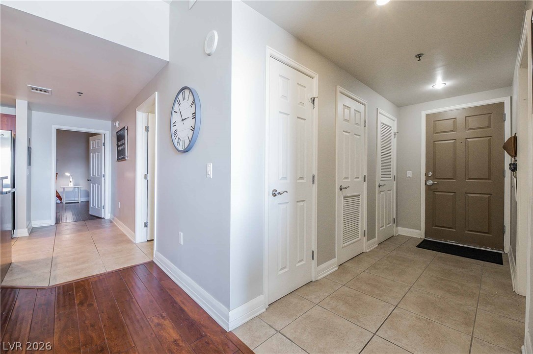 150 Las Vegas Blvd N 1114 Property Photo 41
