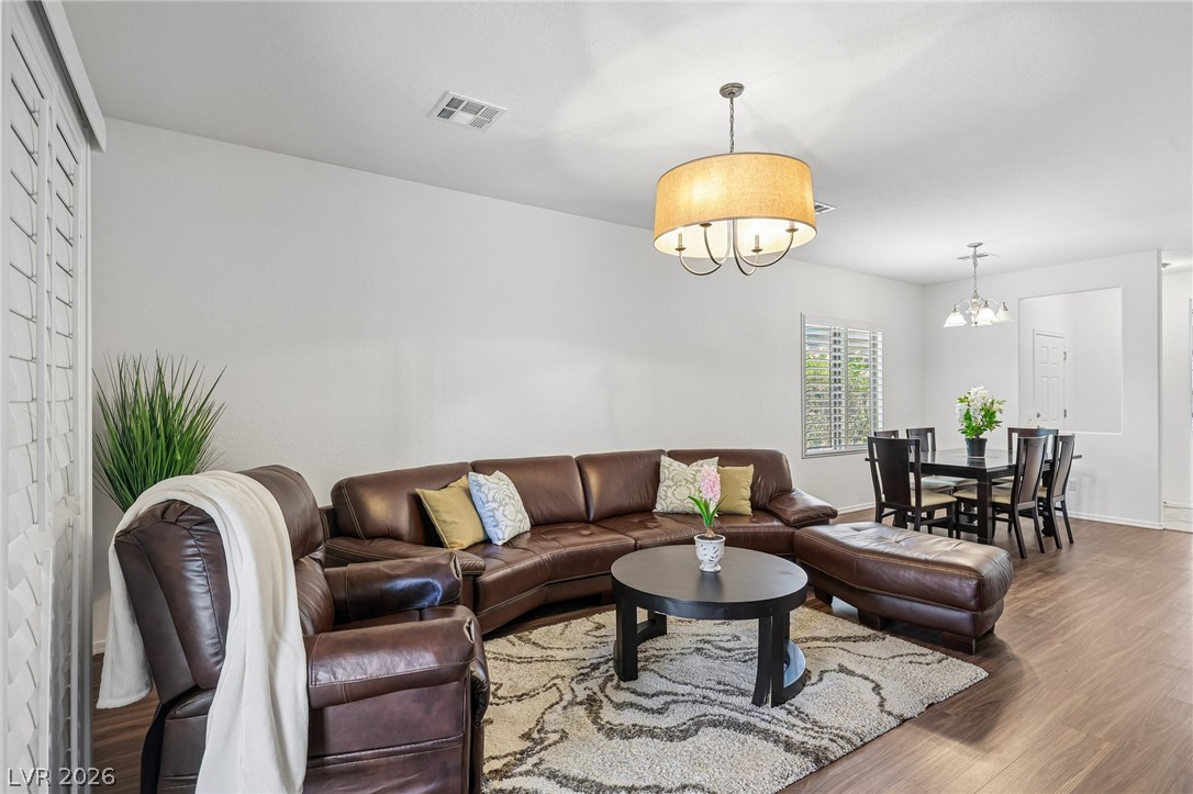 3879 Paint Court Property Photo 4