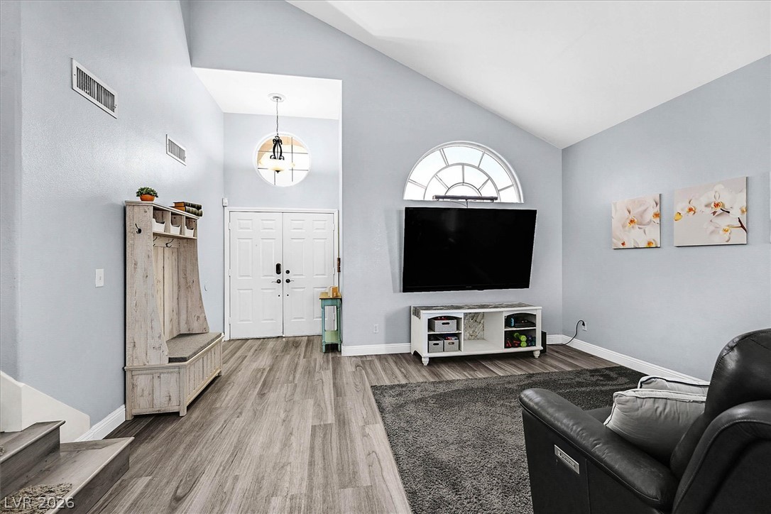 1579 Tangerine Rose Drive Property Photo 4