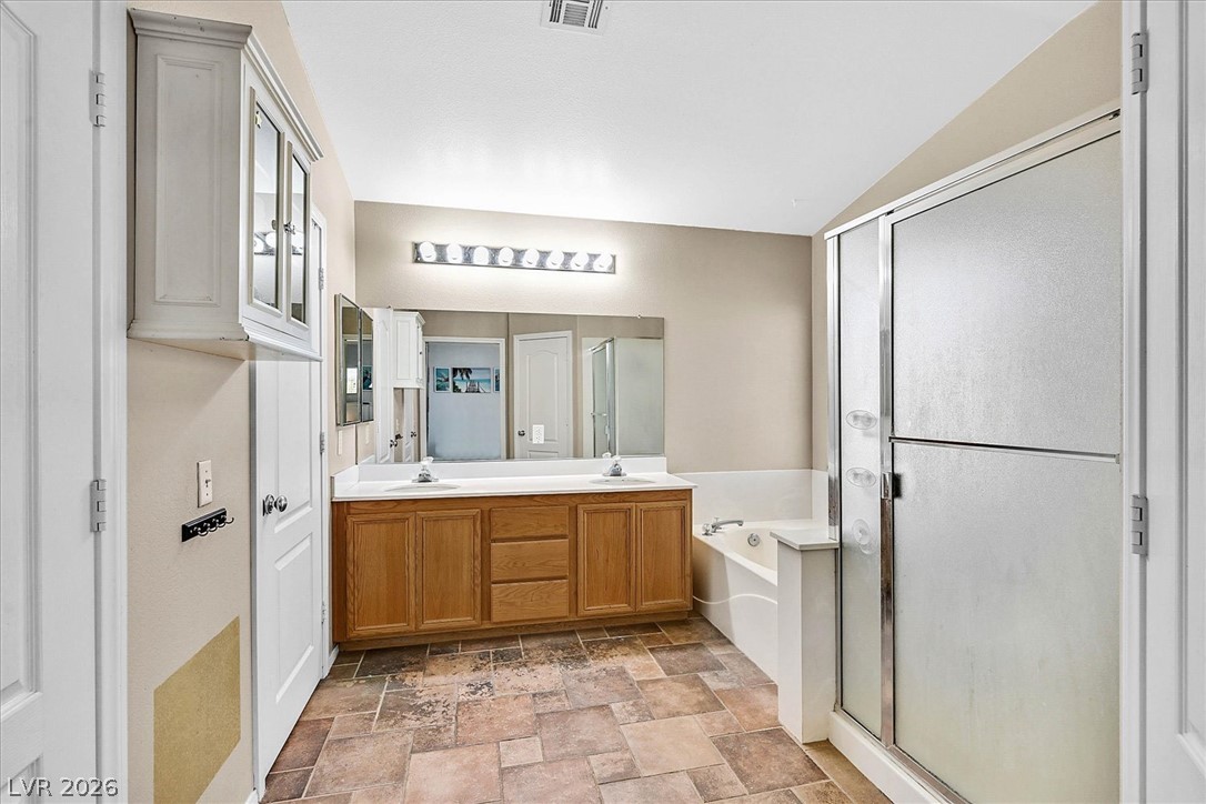 1579 Tangerine Rose Drive Property Photo 23