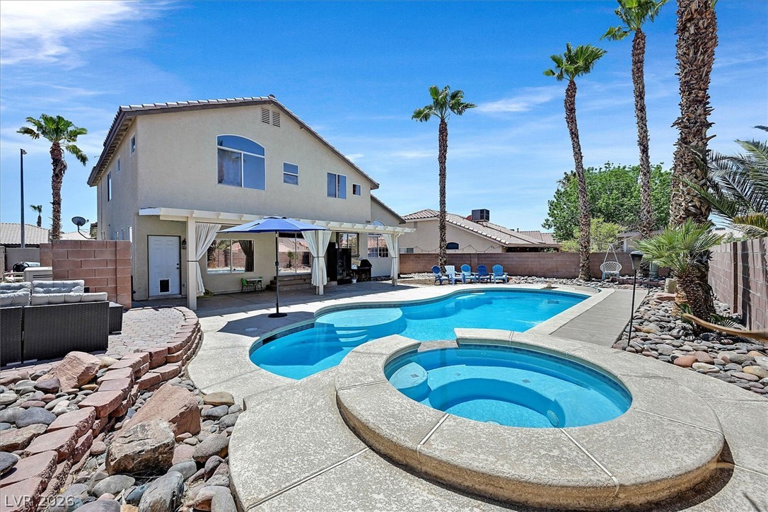 1579 Tangerine Rose Drive Property Photo 29