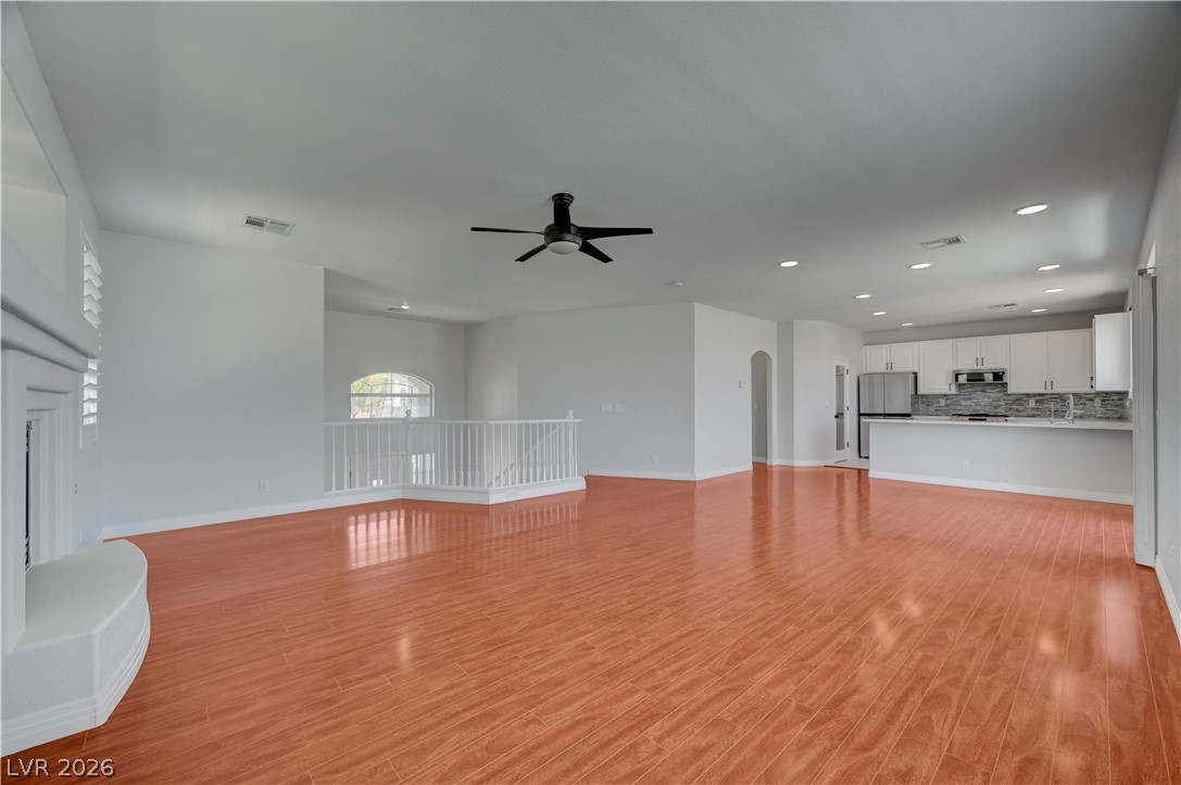 8724 Breezy Brown Avenue Property Photo 10