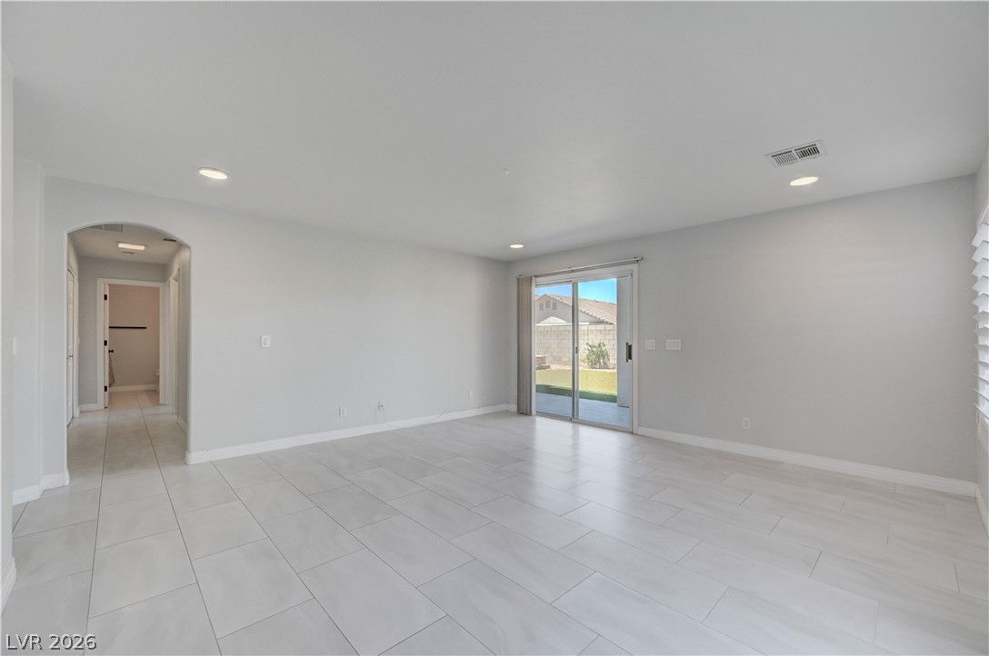 8724 Breezy Brown Avenue Property Photo 32