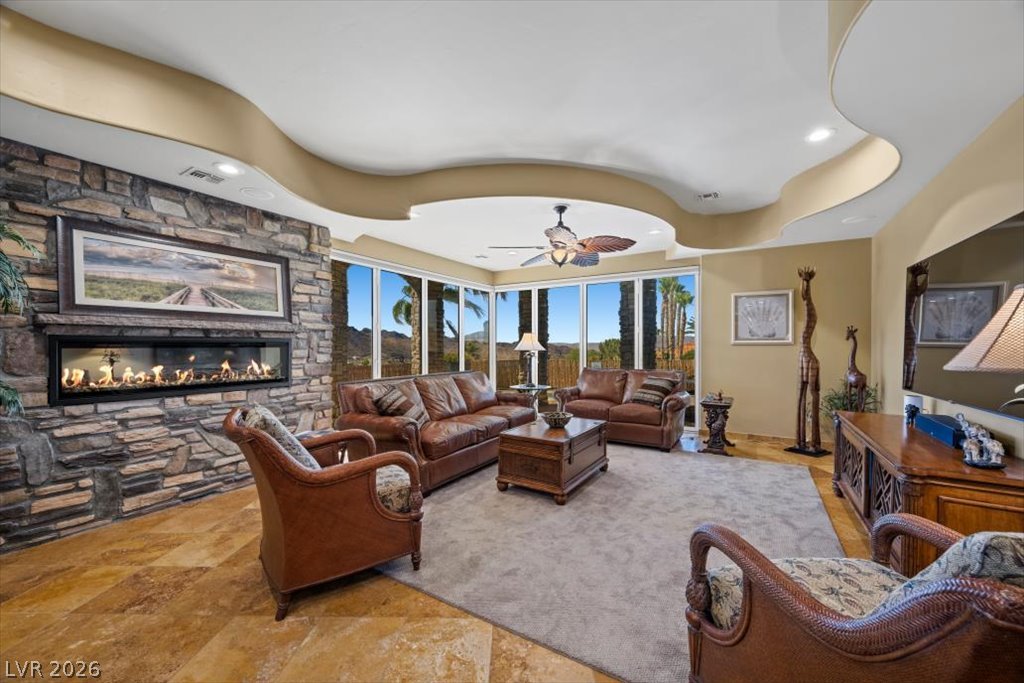 119 Caperna Court Property Photo 7