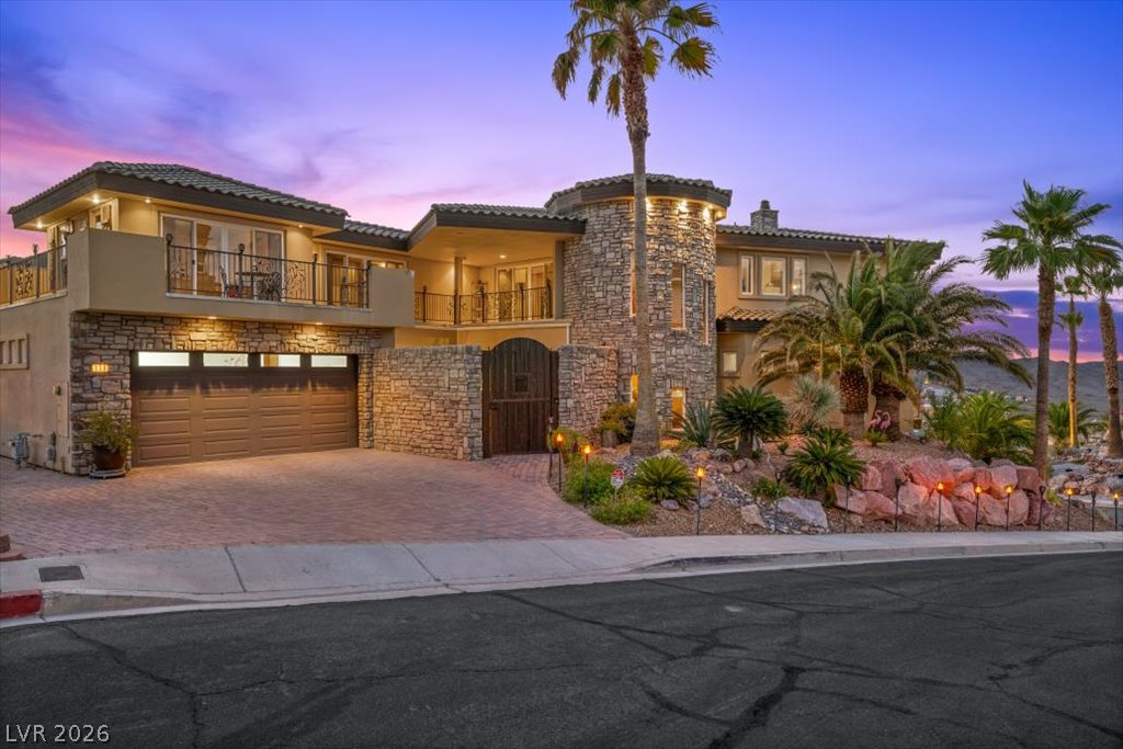 119 Caperna Court Property Photo 14