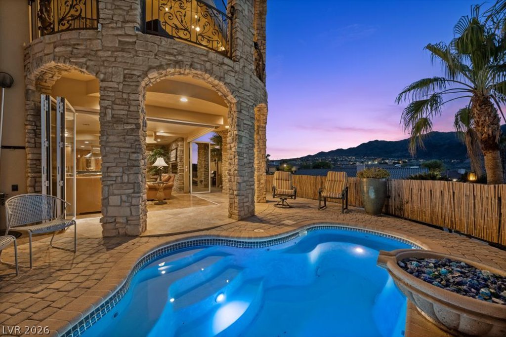 119 Caperna Court Property Photo 25