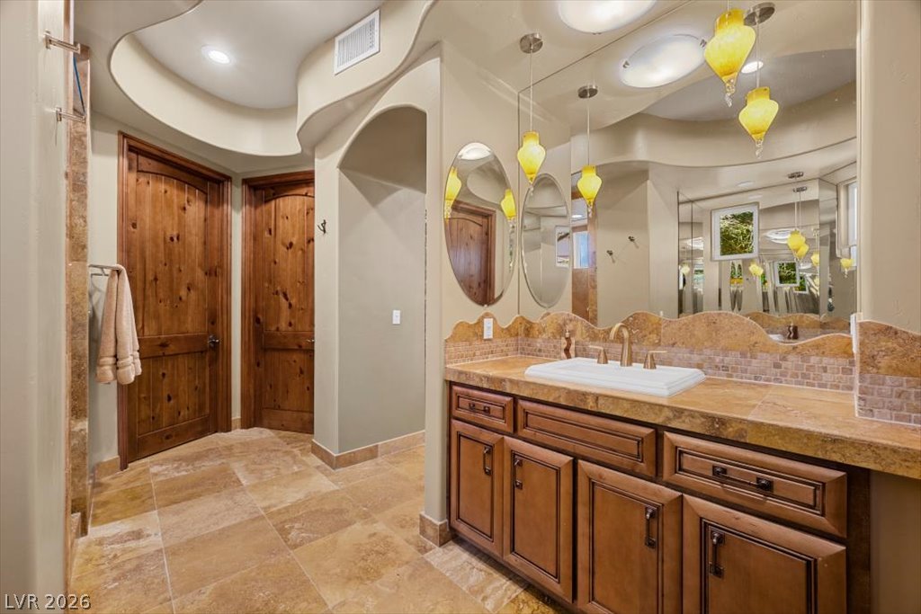 119 Caperna Court Property Photo 38