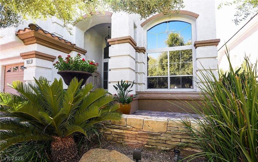 1817 Corta Bella Drive Property Photo 2