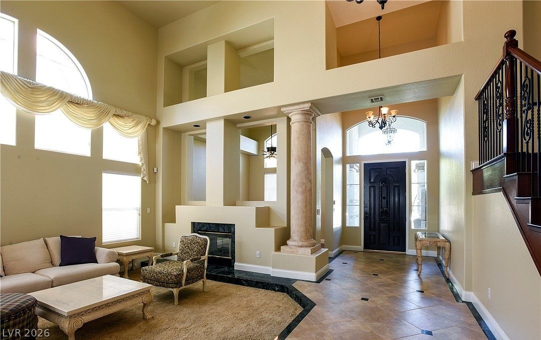1817 Corta Bella Drive Property Photo 4
