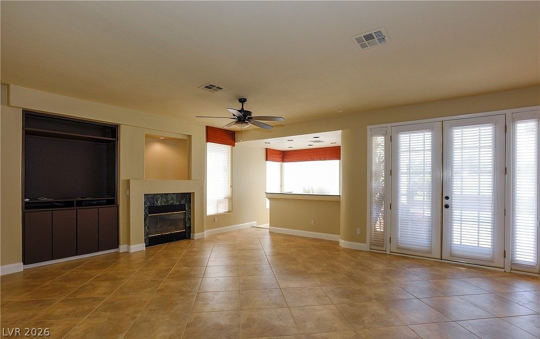 1817 Corta Bella Drive Property Photo 10