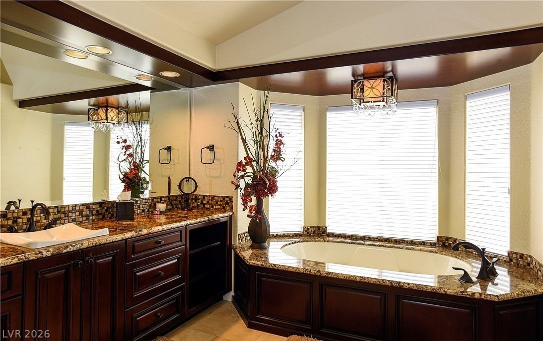 1817 Corta Bella Drive Property Photo 20