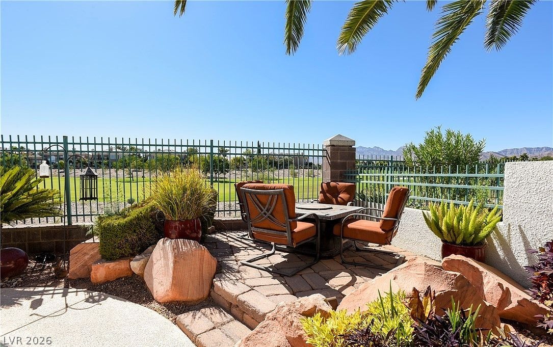 1817 Corta Bella Drive Property Photo 27